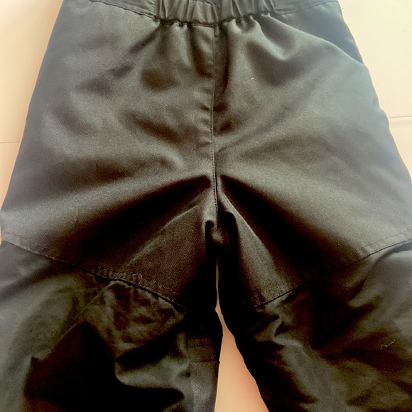 5T Black Snow pants - Excellent Condition (name on interior tag - can remove). - Picture 3 of 3